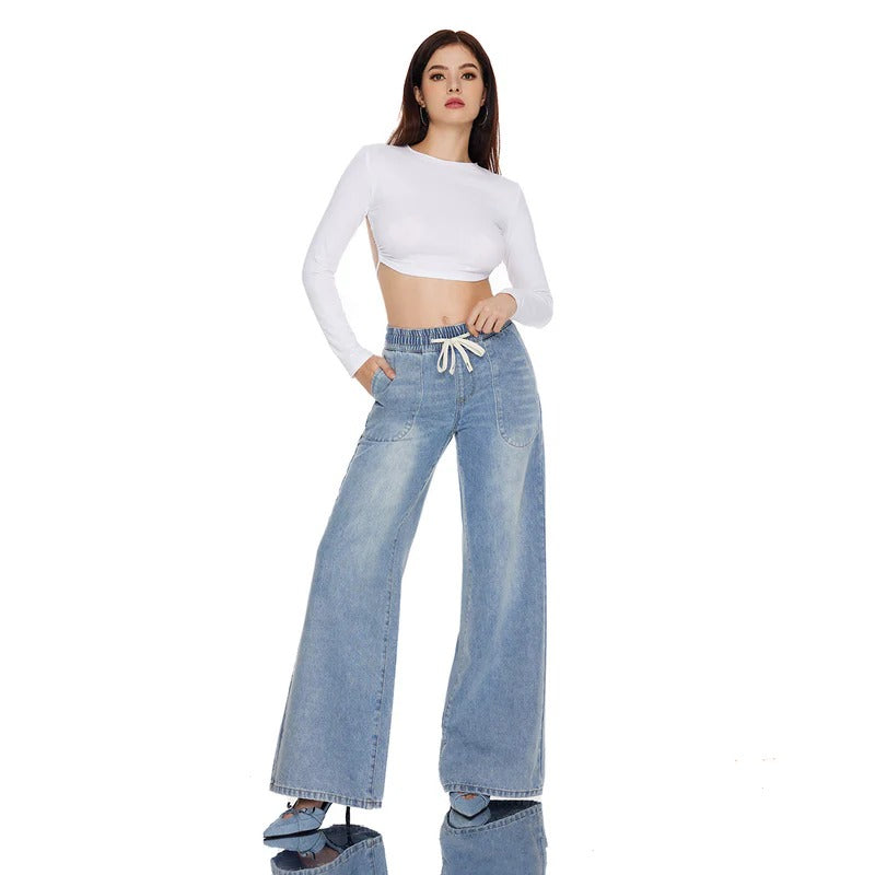 Why the Perfect Classic Straight Leg Jean Is Your Wardrobe’s Holy Grail!✨