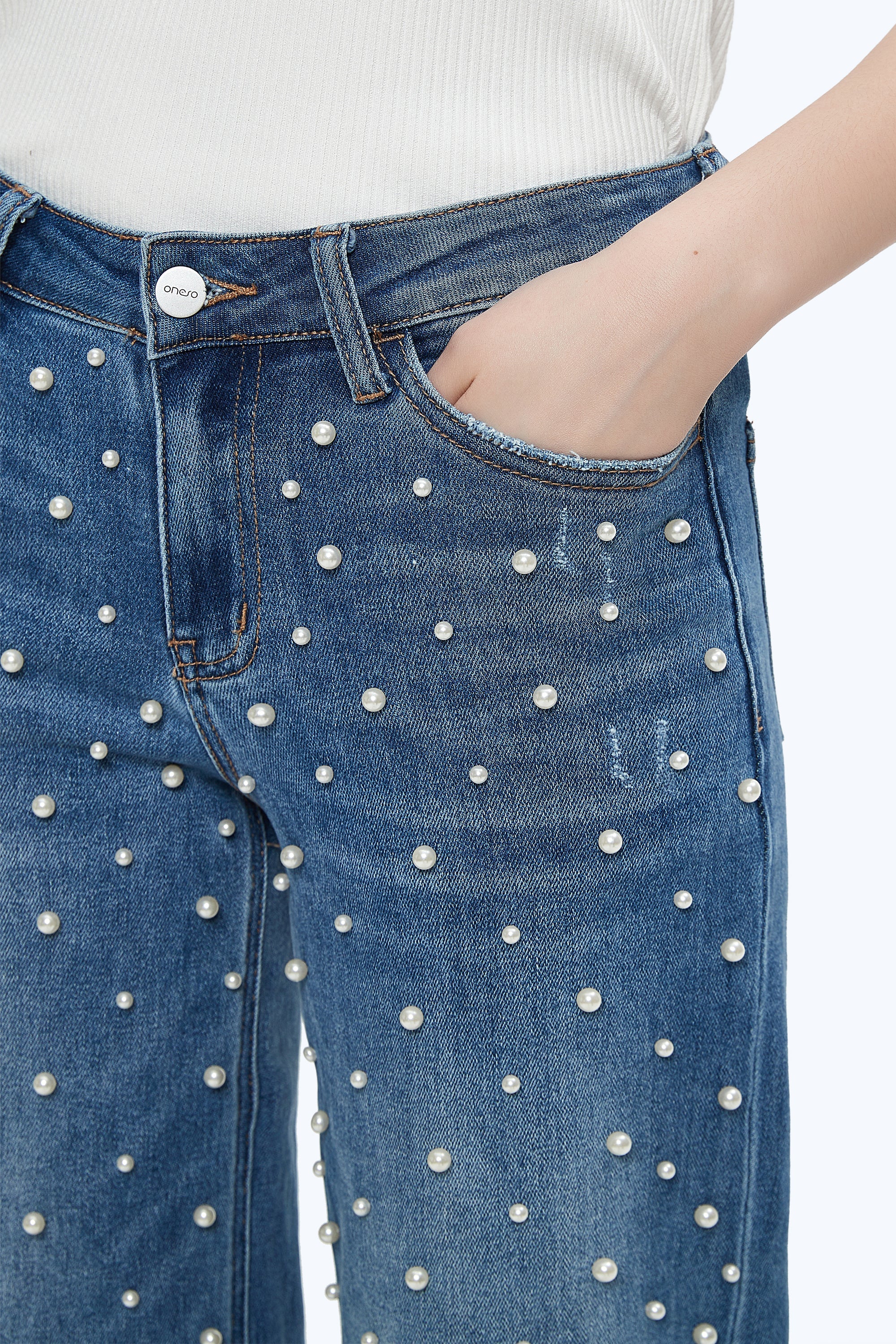 What is Selvedge Denim? And Is It Worth It?