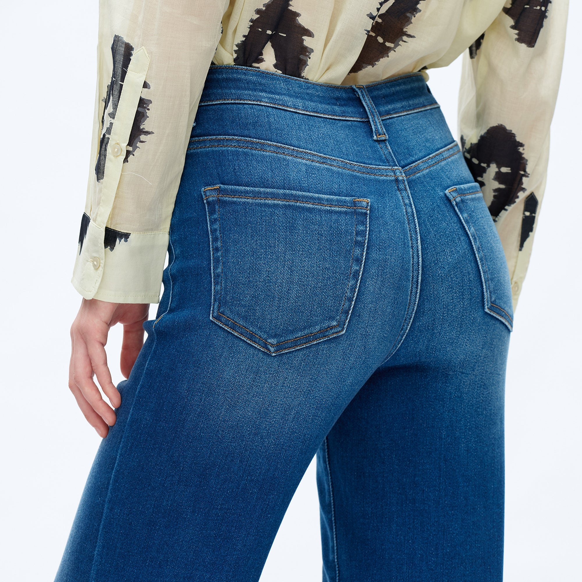 Your Weekend Uniform Awaits: The ONESO Jeans Edit 🎒