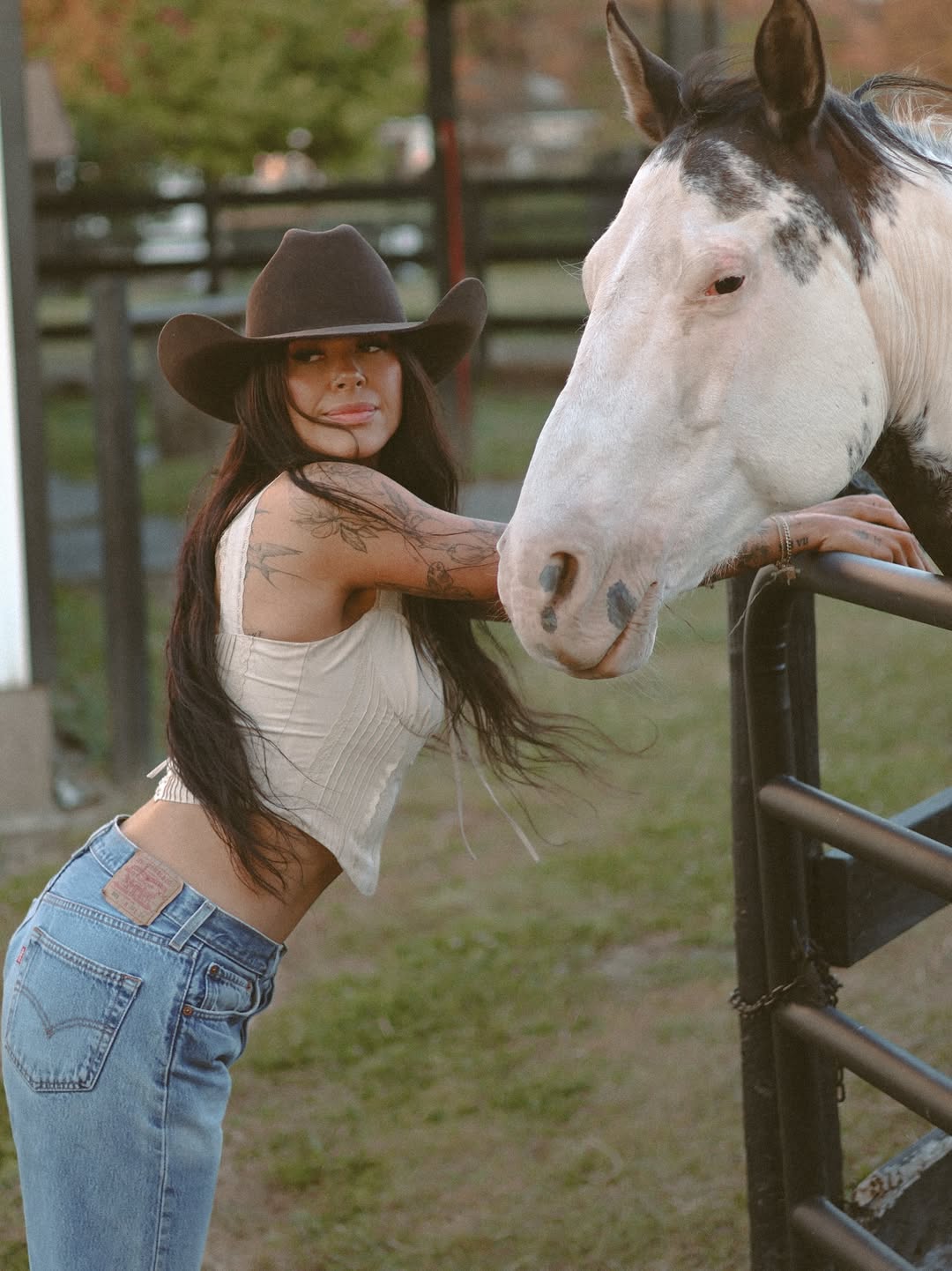 Denim Debunked: 3 Myths Holding Your Style Back 🚫🤔