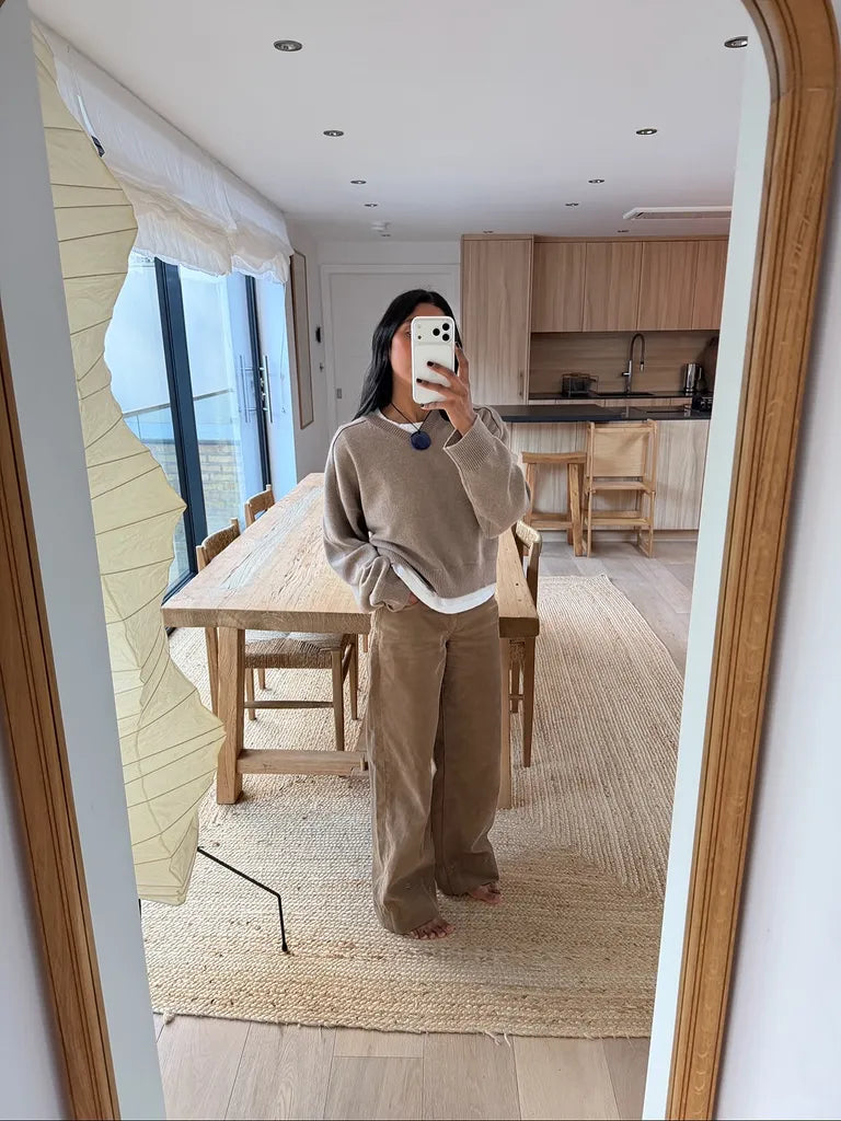 Khaki Jeans Are Trending in 2026: 10 Chic Ways to Style Olive Denim