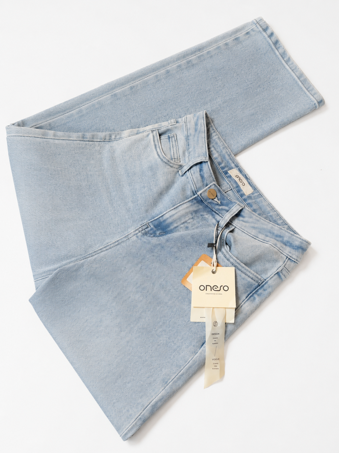 Best Jeans for Every Body Type: A Complete Women's Denim Guide