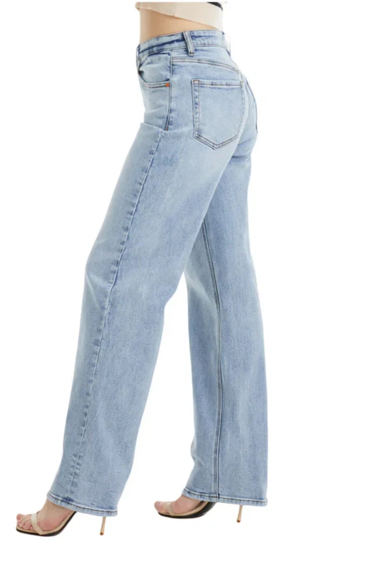 High Rise Stretch Relaxed Straight Jeans