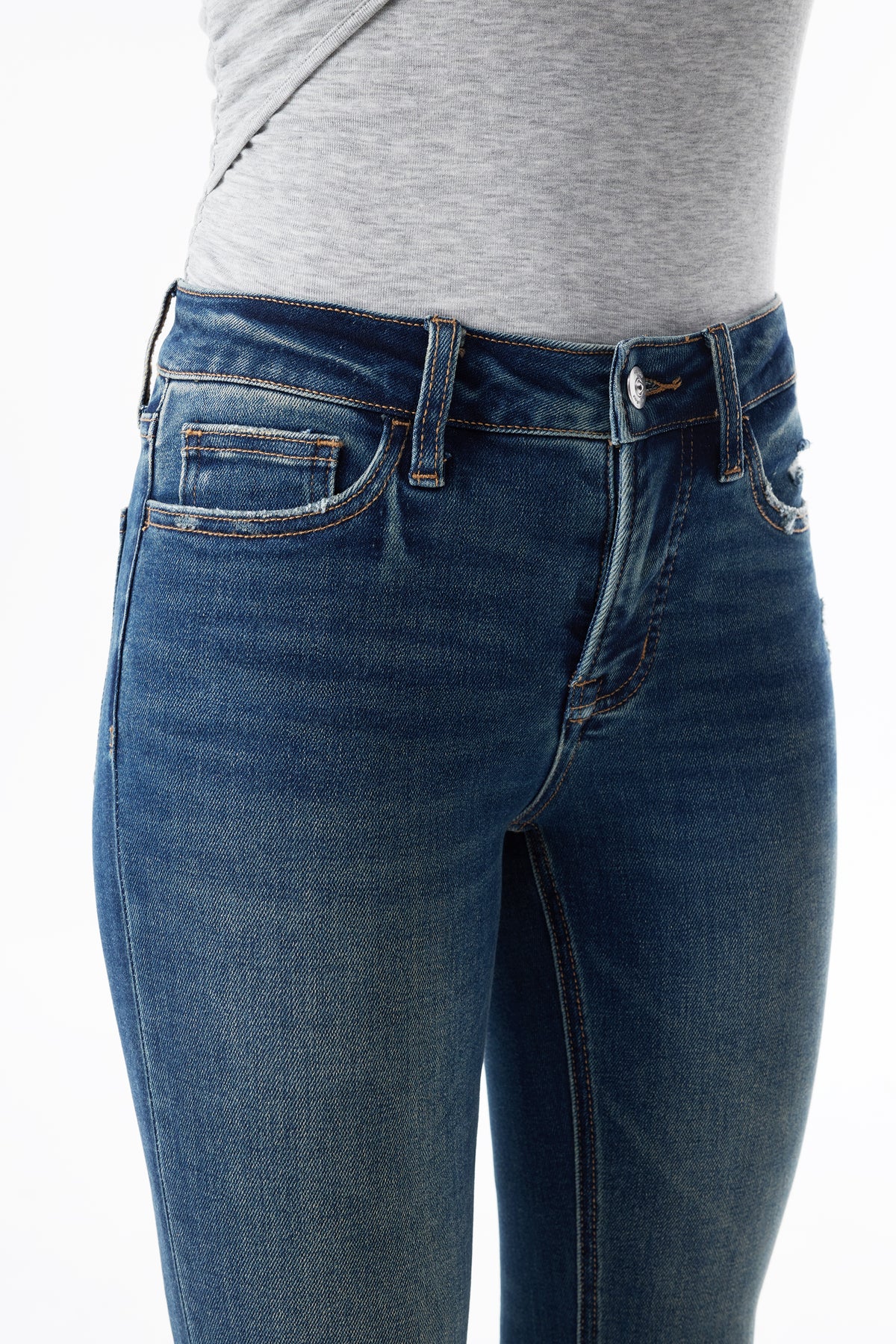 ONESO Mid Rise Classic Straight Jeans
