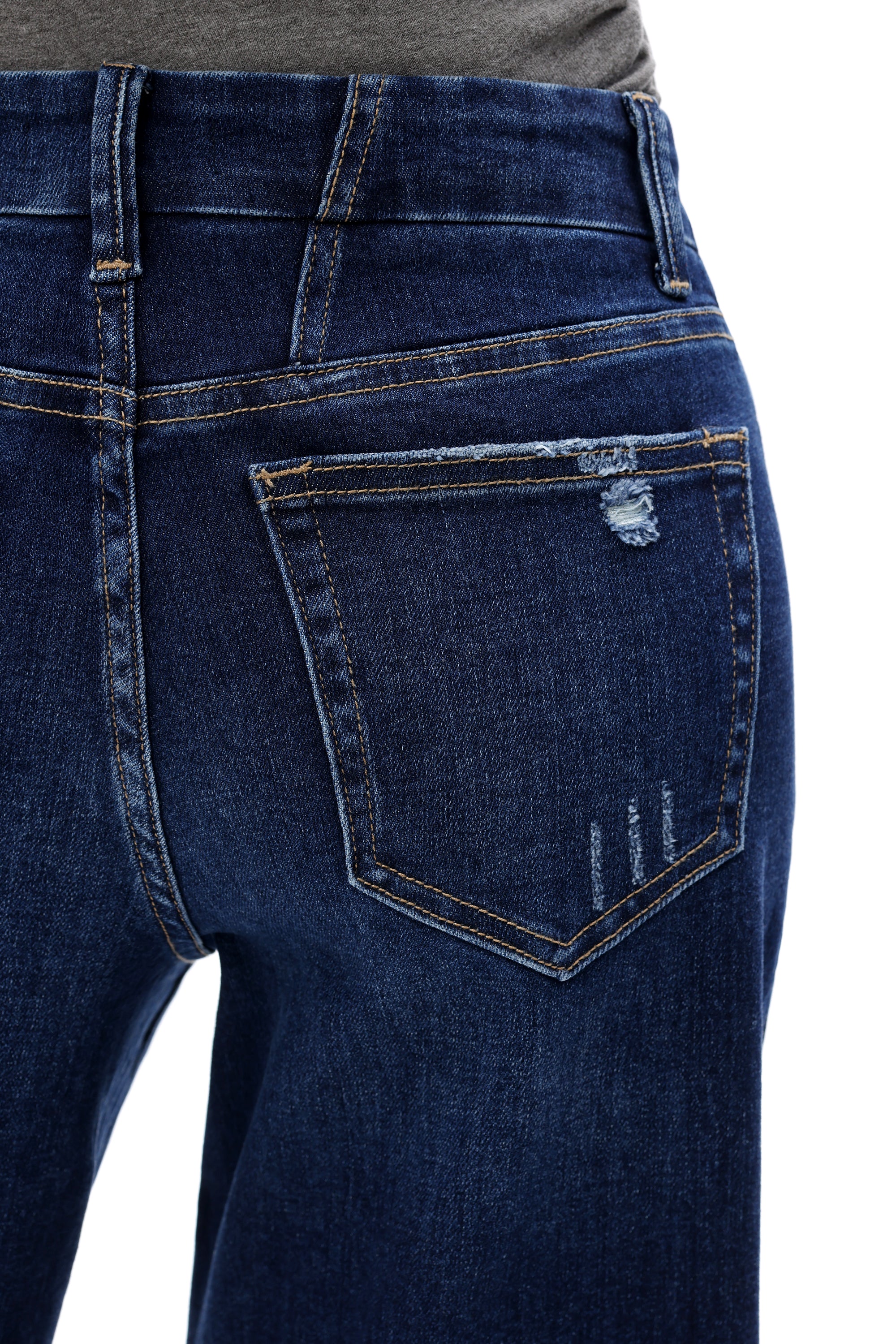 ONESO Coastal-Inspired Mid Rise Wide Leg Jeans
