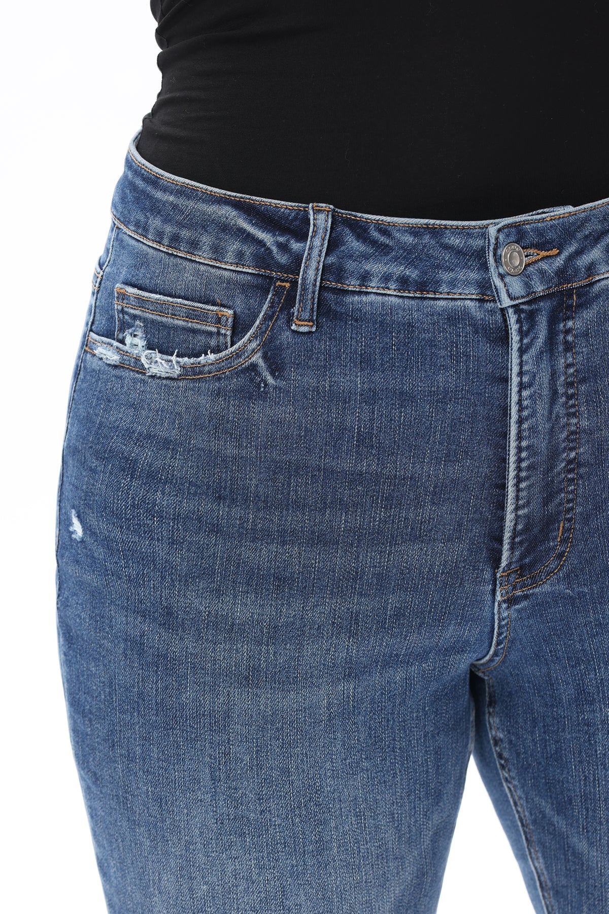 ONESO Vintage Mid Rise Slim Straight Plus Jeans