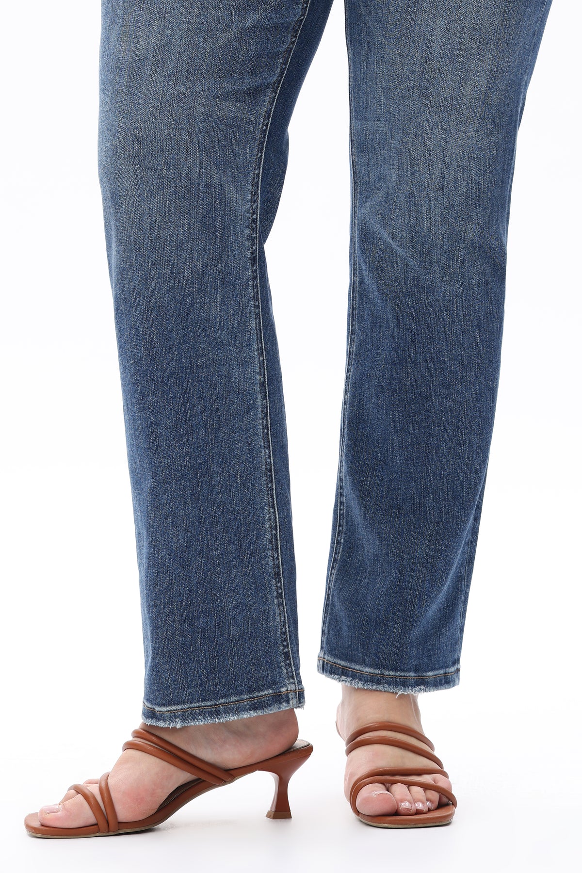 ONESO Vintage Mid Rise Slim Straight Plus Jeans