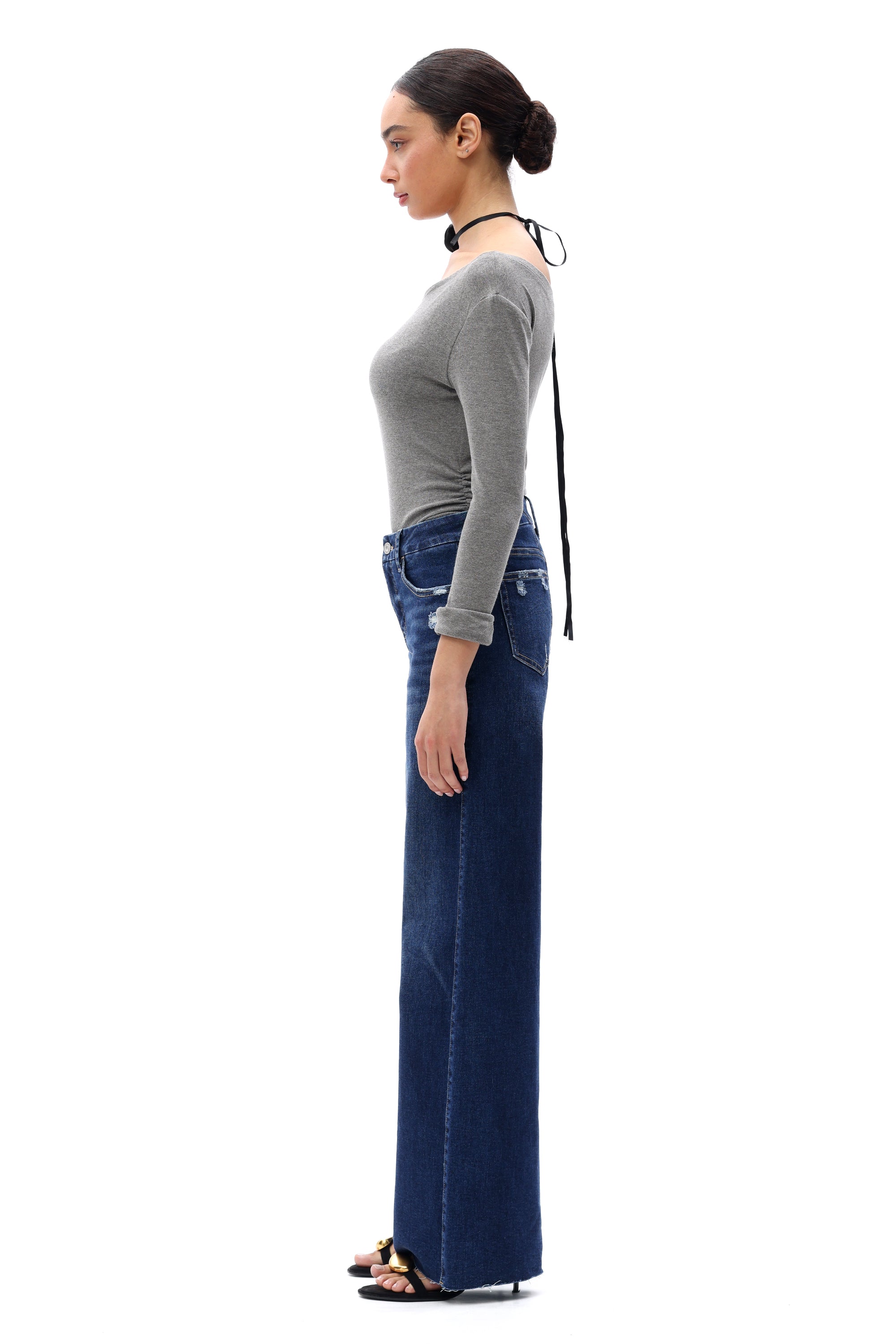 ONESO Coastal-Inspired Mid Rise Wide Leg Jeans