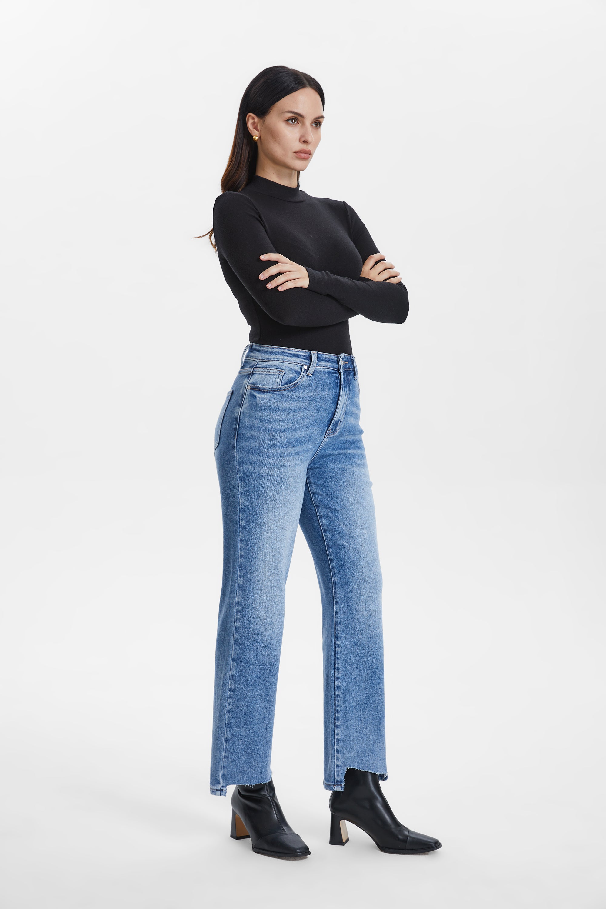 ONESO Women&#39;s Kristy High Rise Straight Leg Jeans