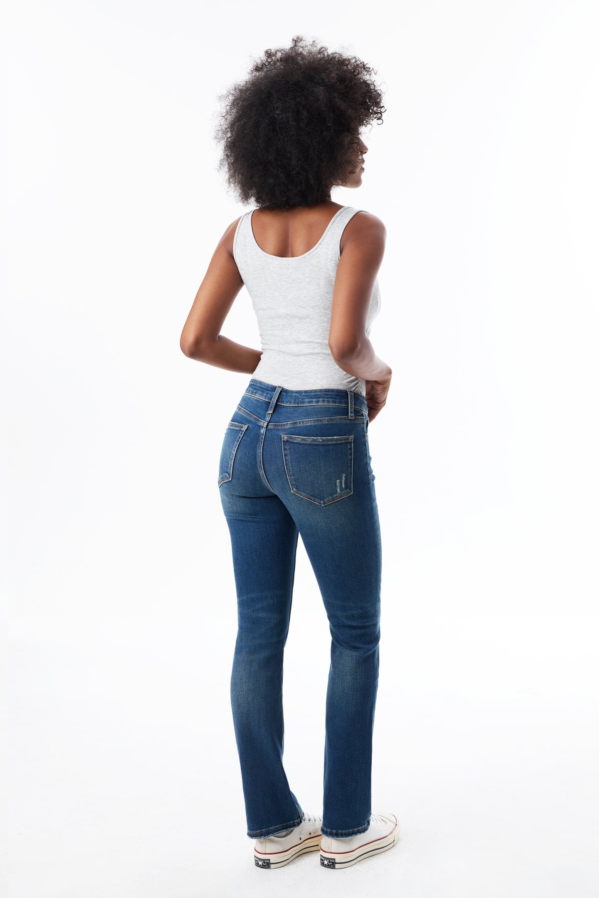 ONESO Mid Rise Classic Straight Jeans