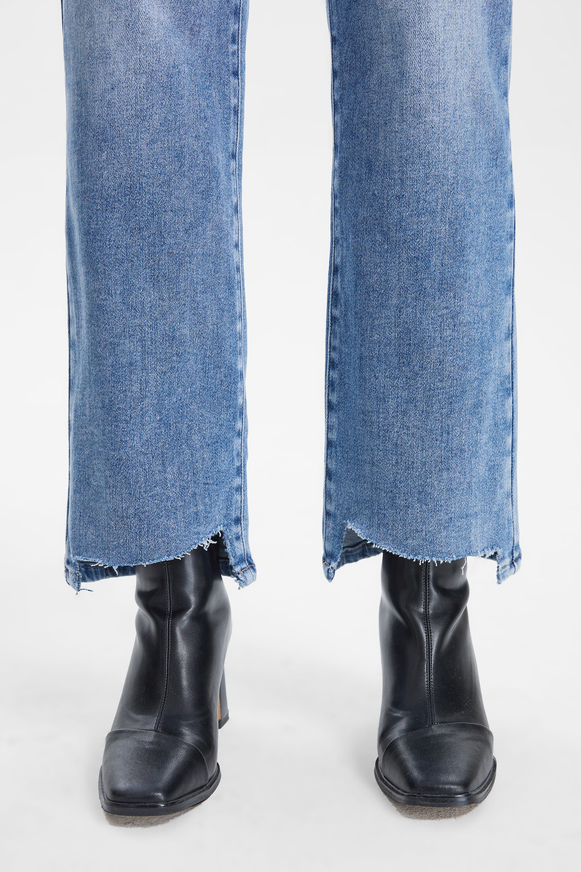 ONESO Women&#39;s Kristy High Rise Straight Leg Jeans