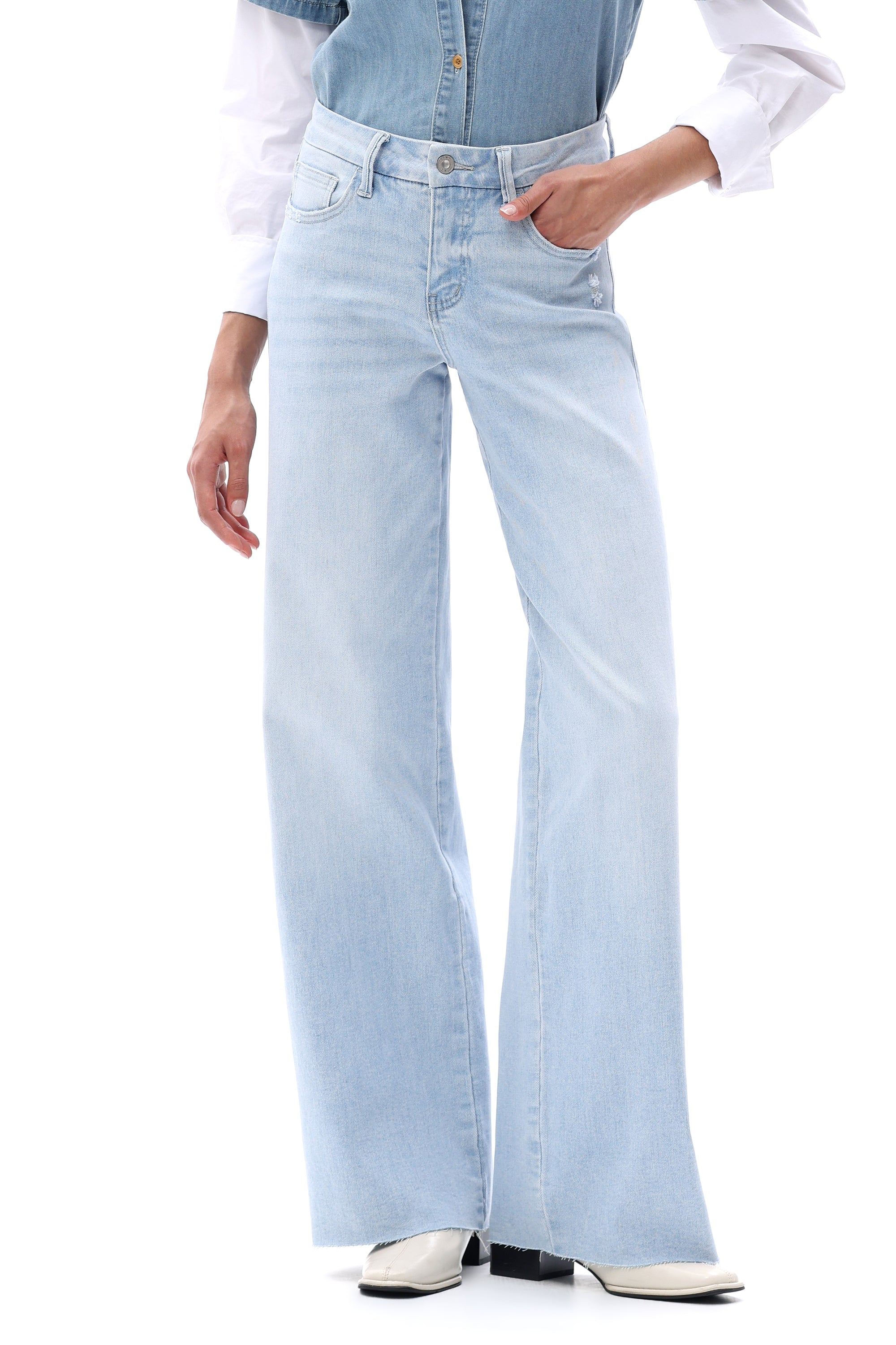 ONESO Effortless Mid Rise Wide Leg Jeans