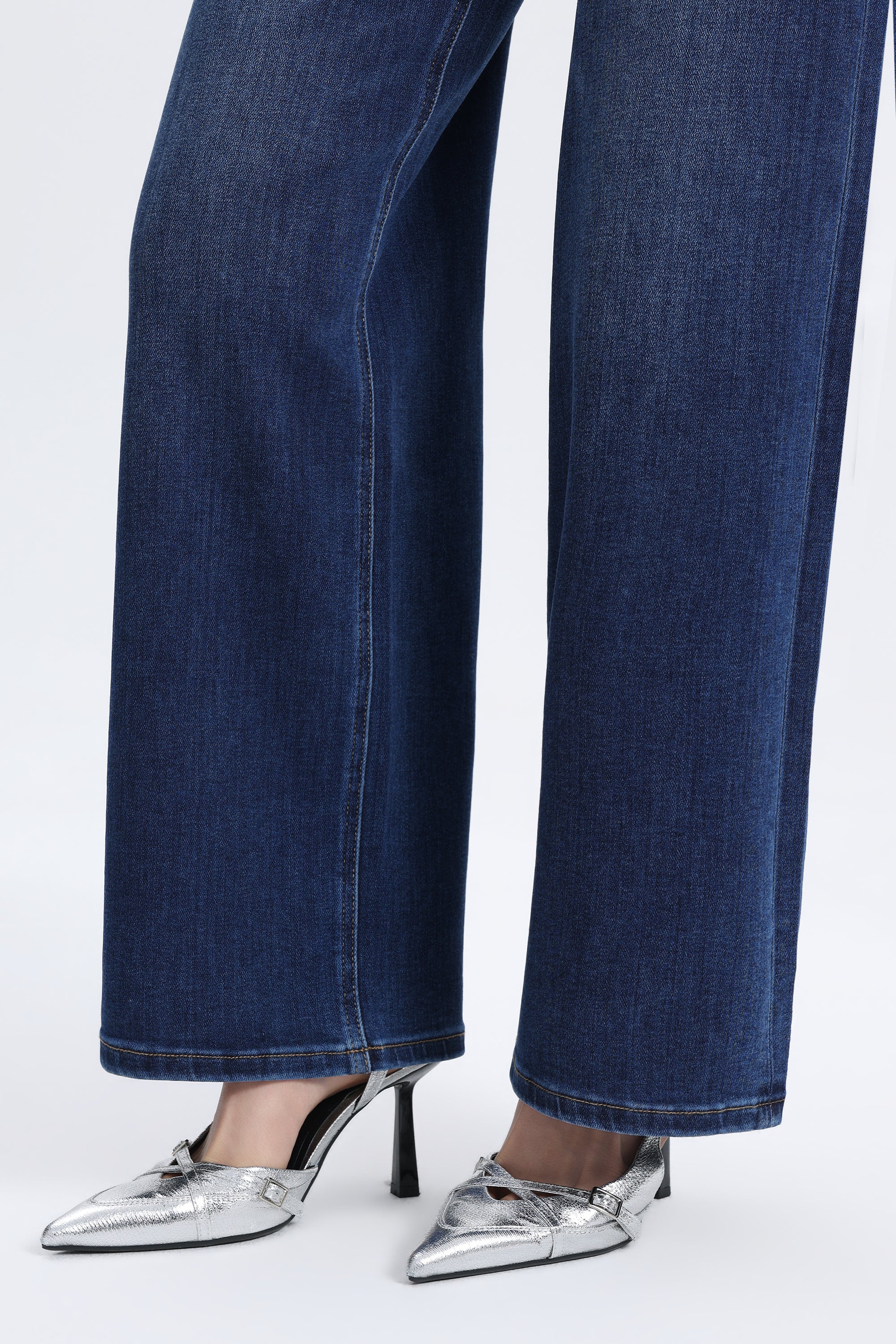 ONESO Effortless Coastal Mid Rise Wide Leg Jeans – Petite &amp; Tall